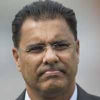 वकार युनुस